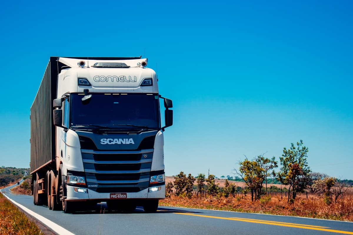 Cargo clearing and inland delivery coordination